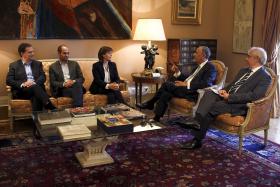 PR ELOGIA FUNCIONAMENTO DO PARLAMENTO E ACORDO SOBRE NECESSIDADE DE ESTABILIDADE