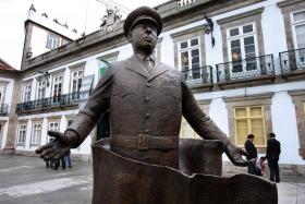 HUMBERTO DELGADO E ARAJARYR CAMPOS VÃO ENTRAR PARA A TOPONÍMIA DE BADAJOZ