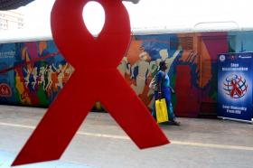 ESTUDO EM IMIGRANTES DA ÁFRICA SUBSARIANA APONTA FALHAS NA PREVENÇÃO E DETEÇÃO DO VIH