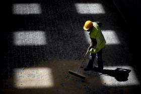 OBRAS PÚBLICAS ANUNCIADAS CRESCEM 27,7% ATÉ MARÇO MAS CONTRATOS CAEM 28% – BARÓMETRO