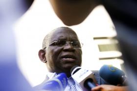 MINISTRO ANGOLANO DIZ QUE RELAÇÕES COM MOÇAMBIQUE SÃO AFETADAS POR NEGLIGÊNCIA