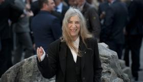 LIVRO DE MEMÓRIAS “M TRAIN”, DE PATTI SMITH, CHEGA ÀS LIVRARIAS PORTUGUESAS