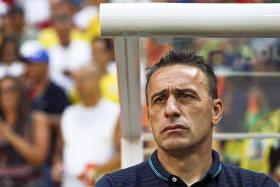 PAULO BENTO ASSINA PELO CRUZEIRO DE BELO HORIZONTE