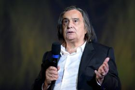 ATOR JEAN-PIERRE LÉAUD RECEBE A PALMA DE OURO HONORÁRIA NO 69.º FESTIVAL DE CANNES
