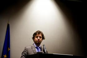 POIARES MADURO E FIGO ELEITOS PARA CARGOS NA FIFA