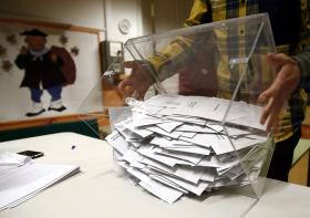 QUASE 40% DOS ESPANHÓIS PREFERE VER PARTIDO MAIS VOTADO FORMAR GOVERNO – SONDAGEM