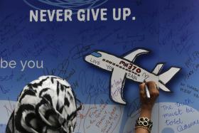 DESTROÇOS DE AVIÃO ENCONTRADOS NA ÁFRICA DO SUL E NAS MAURÍCIAS SÃO DO MH370