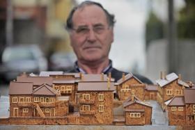 REFORMADO FAZ ALDEIA DO CONCELHO DE FORNOS DE ALGODRES EM MINIATURA