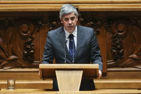 INQUÉRITO/BANIF: COMPRA DE DÍVIDA PÚBLICA PELO SANTANDER “NÃO FOI CONTRAPARTIDA” – GOVERNO