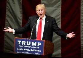 CANDIDATO NORTE-AMERICANO DONALD TRUMP APOIA SAÍDA DO REINO UNIDO DA UNIÃO EUROPEIA