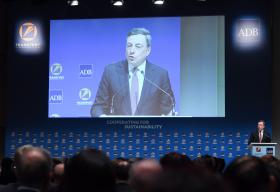 DÚVIDAS SOBRE O FUTURO DA UE E DA ZONA EURO REDUZEM INVESTIMENTO – MARIO DRAGHI