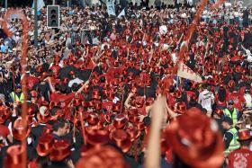 ASSOCIAÇÃO ACADÉMICA DE COIMBRA LANÇA CAMPANHA CONTRA EXCESSOS NA QUEIMA