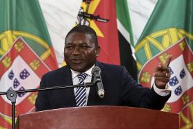 FILIPE NYUSI ELOGIA EMPRESAS PORTUGUESAS PELA CRIAÇÃO DE EMPREGO E RENDIMENTO EM MOÇAMBIQUE