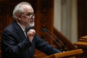 RECEITA CONTRIBUTIVA DA SEGURANÇA SOCIAL CRESCEU 4,9% ATÉ ABRIL – VIEIRA DA SILVA