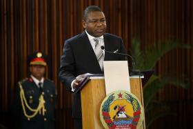 PRESIDENTE DE MOÇAMBIQUE REVÊ PREVISÃO DE CRESCIMENTO PARA 2016 PARA ENTRE 6 E 7%