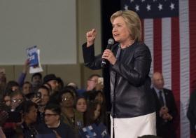 HILLARY CLINTON DIZ QUE MUITOS REPUBLICANOS A PREFEREM A DONALD TRUMP