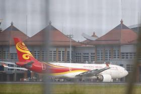 DEZASSETE FERIDOS DEVIDO A TURBULÊNCIA EM VOO DA HONG KONG AIRLINES