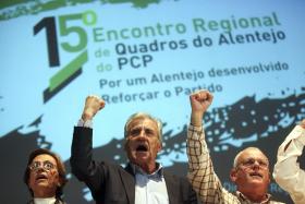 JERÓNIMO DE SOUSA DIZ QUE CDS-PP APRESENTA “AR DE ANJINHO”