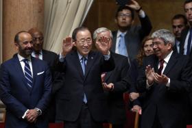 SECRETÁRIO-GERAL DA ONU APLAUDIDO DE PÉ PELO PARLAMENTO PORTUGUÊS