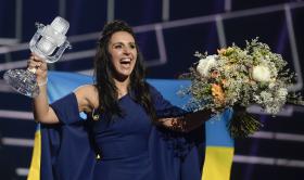 UCRÂNIA VENCE FESTIVAL EUROVISÃO