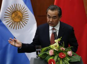 CHINA RESPEITARÁ DECISÃO DO REFERENDO BRITÂNICO MAS APELA A UMA UE FORTE E INTEGRADA