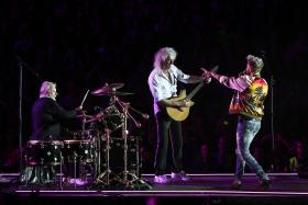 ROCK IN RIO: “GENTE PORREIRA” CELEBROU FREDDY MERCURY EM LISBOA COM OS QUEEN