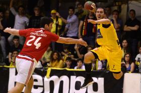 ABC VENCE BENFICA E ESTÁ A UMA VITÓRIA DE SER CAMPEÃO NACIONAL DE ANDEBOL