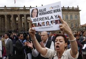 JORNALISTA ESPANHOLA SEQUESTRADA NA COLÔMBIA JÁ FOI LIBERTADA E “ESTÁ BEM”