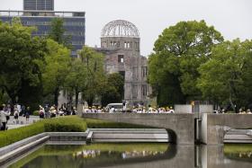 OBAMA VAI VISITAR HIROSHIMA PARA ALERTAR PARA “RISCOS REAIS” DAS ARMAS NUCLEARES