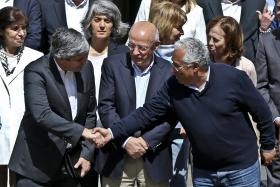 VOO DE COSTA ATRASA INÍCIO DE CONSELHO DE MINISTROS PARA MARCAR SEIS MESES DO GOVERNO