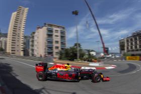 DANIEL RICCIARDO CONQUISTA PRIMEIRA ‘POLE POSITION’ DA CARREIRA EM MONTE CARLO