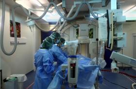 MINISTRO DA SAÚDE MANDA AVERIGUAR CASOS DO HOSPITAL DO BARREIRO