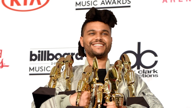 O artista The Weeknd conquistou oito prémios Billboard. (David Becker / Getty Images)
