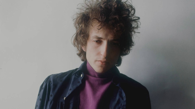 Uma carta rara escrita pelo cantor e compositor Bob Dylan, durante uma noite de atuação em Toronto, está à venda nos EUA (Sony Music)