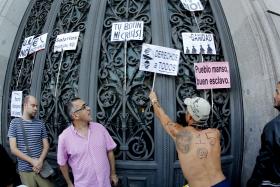 DESEMPREGO EM ESPANHA CAIU EM MAIO