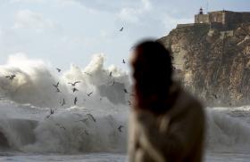 COSTA PORTUGUESA “MAIS SUJEITA” À AMEAÇA DAS ALTERAÇÕES CLIMÁTICAS – MINISTRO
