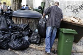 CÂMARA DE LISBOA NÃO RECOLHE LIXO NA NOITE DE SEXTA-FEIRA DEVIDO A FERIADO
