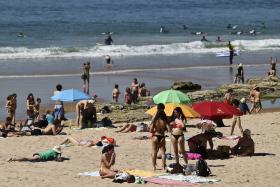 LIGA DESAFIA PORTUGUESES A OLHAR PARA AS COSTAS PARA PREVENIR CANCRO DE PELE