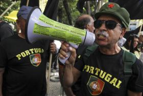 BES: EMIGRANTES LESADOS MANIFESTAM-SE HOJE EM PARIS