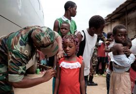 ANGOLA QUER MELHORAR DESEMPENHO DOS HOSPITAIS APÓS CRISES DE MALÁRIA E FEBRE-AMARELA