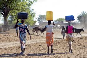 ESTADOS UNIDOS DÃO 2,6 ME PARA APOIAR VÍTIMAS DA SECA EM MOÇAMBIQUE