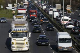 FISCO FISCALIZA EM “LARGA ESCALA” VEÍCULOS DE MERCADORIAS E DE PASSAGEIROS EM JUNHO