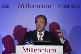 BCP ACENTUA PERDAS NA BOLSA EM LISBOA AO CAIR MAIS DE 5% PARA MÍNIMO DE SEMPRE