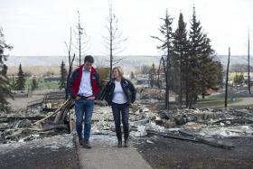 ATIVIDADE HUMANA CAUSA “PROVÁVEL” DO INCÊNDIO DE FORT MCMURRAY, NO CANADÁ