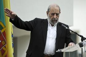 SIZA VIEIRA “NATURALMENTE” ACEITA QUE RECONVERSÃO DE HOTEL DE MACAU PASSE A CONCURSO PÚBLICO