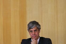 MINISTRO DAS FINANÇAS QUER INVESTIMENTO ESTRANGEIRO PARA RECUPERAR ECONOMIA