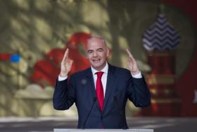 COMITÉ DE ÉTICA DA FIFA GARANTE QUE PRESIDENTE DA FIFA NÃO ESTÁ A SER INVESTIGADO