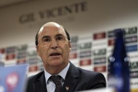 GIL VICENTE PONDERA PROCESSAR GILBERTO MADAÍL E AMÂNDIO DE CARVALHO