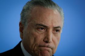 EX-SENADOR BRASILEIRO REVELA SUBORNOS A DIRIGENTES PRÓXIMOS DE TEMER NO CASO PETROBRAS