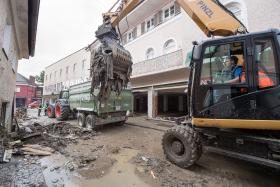 SEIS MORTOS NA ALEMANHA DEVIDO A MAU TEMPO, FRANÇA COM 13 DEPARTAMENTOS EM ALERTA